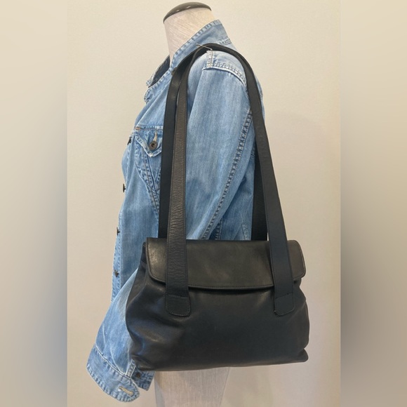 VINTAGE CLASSIC COACH BAG - Picture 2 of 8